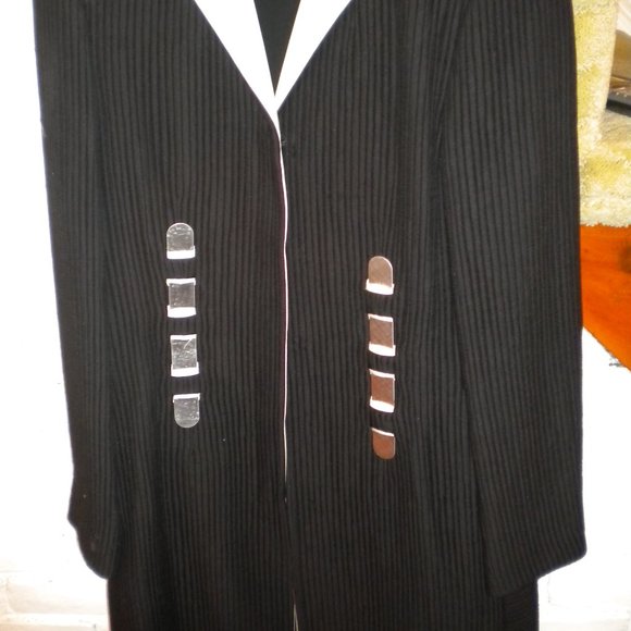 Fendi Coat - Picture 1 of 9